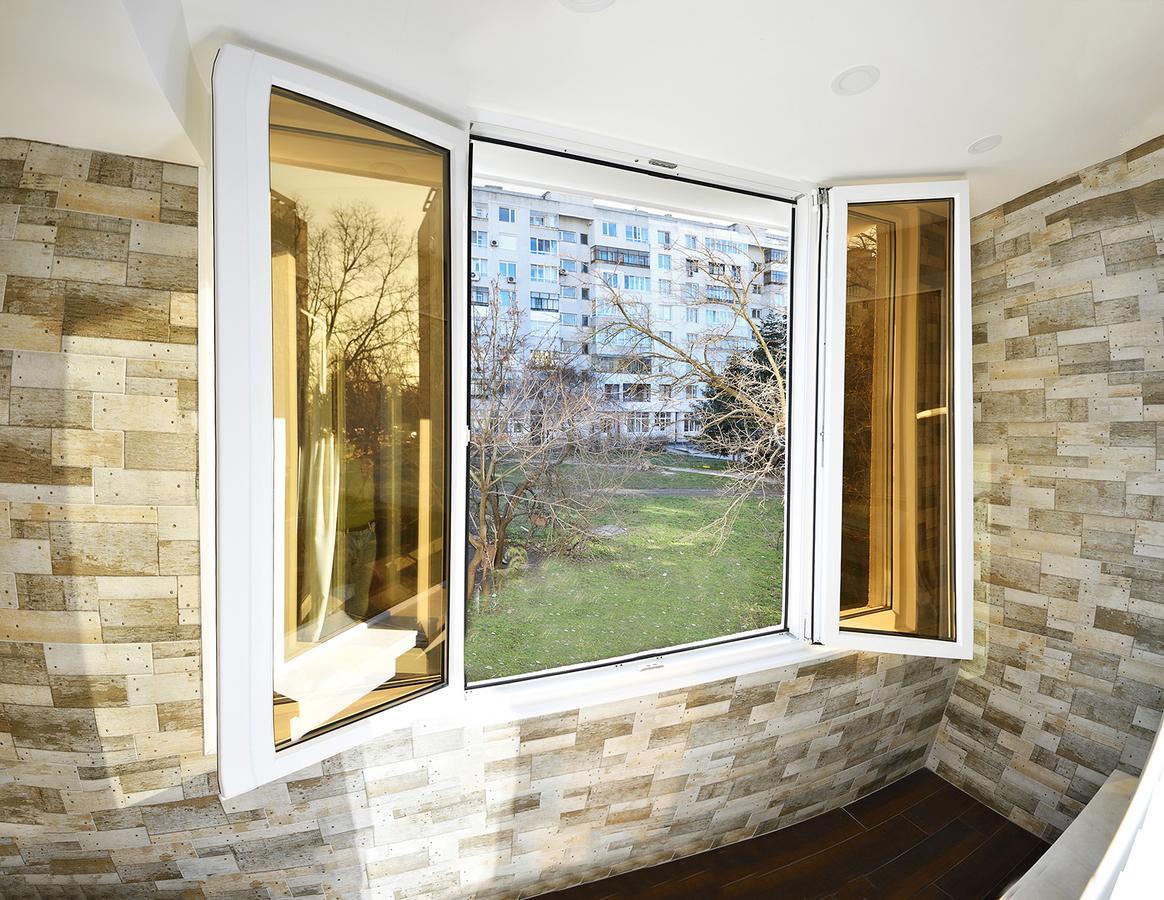 Chaika Apartment Warna Exterior foto