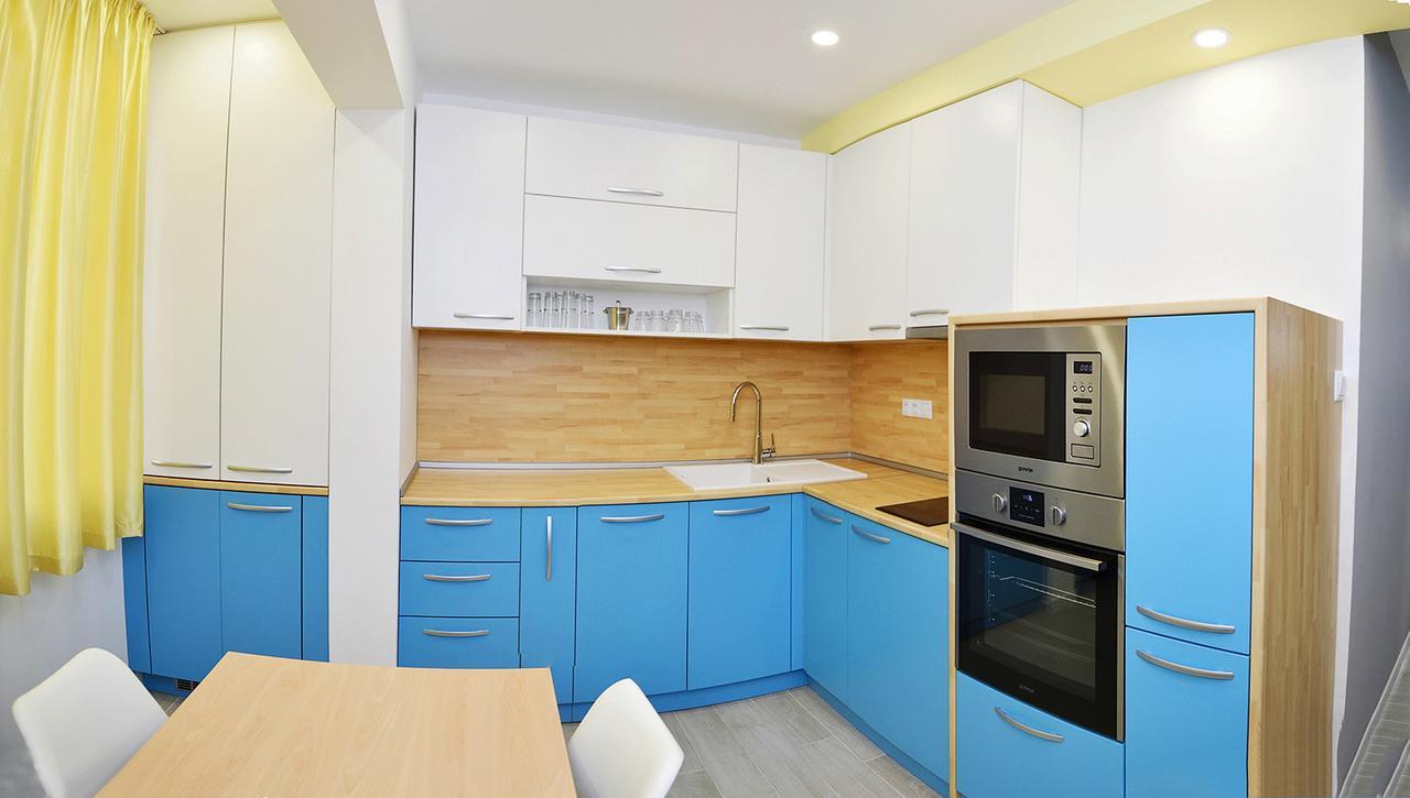 Chaika Apartment Warna Exterior foto